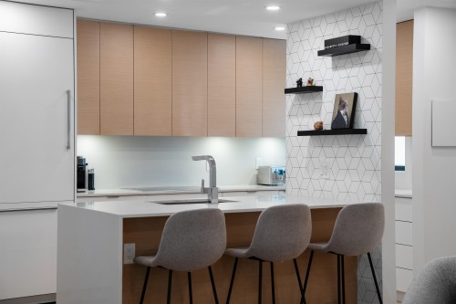 301-1350 Comox Street, Vancouver, BC 