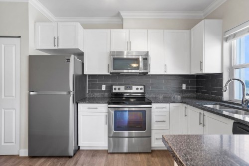 301-11580 223 Street, Maple Ridge, BC 