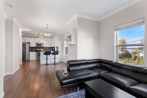 301-11580 223 Street, Maple Ridge, BC 