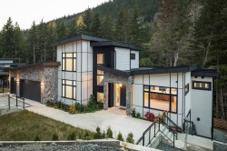 9113 Riverside Drive  Whistler, BC V0N 1B9