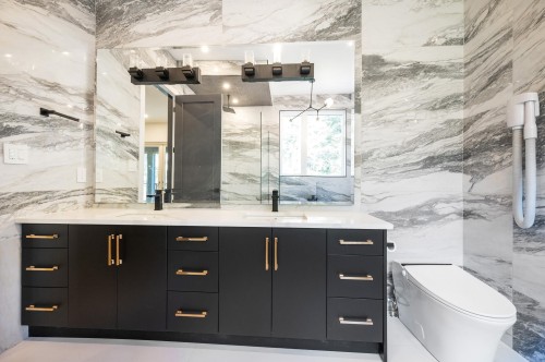 9113 Riverside Drive, Whistler, BC 