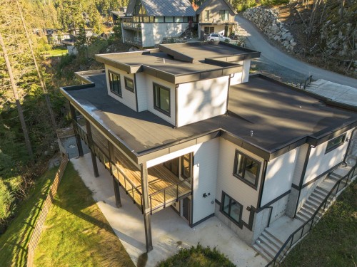 9113 Riverside Drive, Whistler, BC 