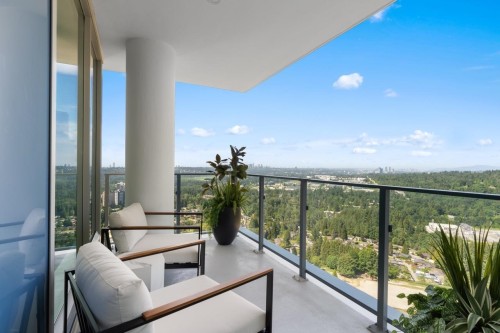 1608-518 Clarke Road, Coquitlam, BC 