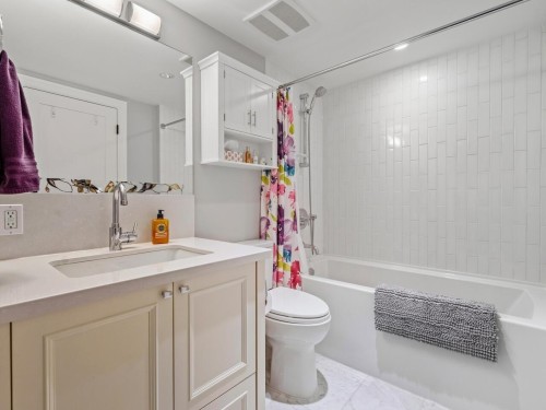 100-656 13Th Avenue W, Vancouver, BC 