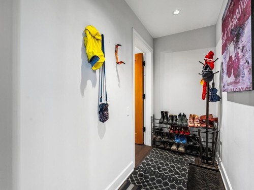 100-656 13Th Avenue W, Vancouver, BC 