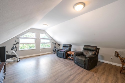 23280 118 Avenue, Maple Ridge, BC 