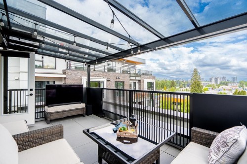 1-83 Moody Street, Port Moody, BC 