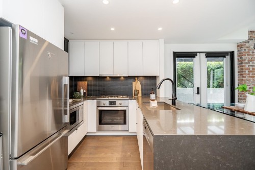 1-83 Moody Street, Port Moody, BC 