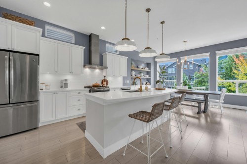 10293 Wynnyk Way, Maple Ridge, BC 