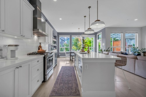 10293 Wynnyk Way, Maple Ridge, BC 