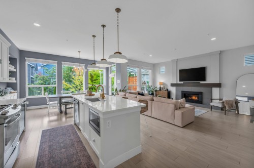 10293 Wynnyk Way, Maple Ridge, BC 