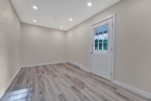 139-3105 Dayanee Springs Boulevard, Coquitlam, BC 