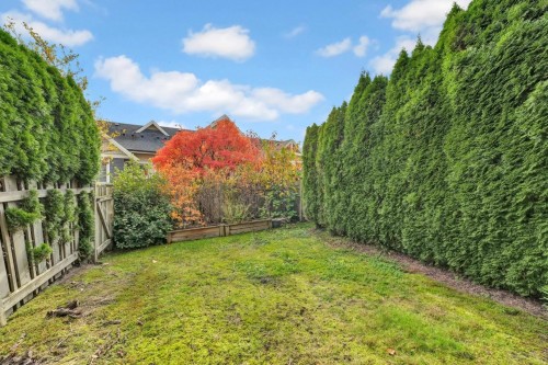 139-3105 Dayanee Springs Boulevard, Coquitlam, BC 