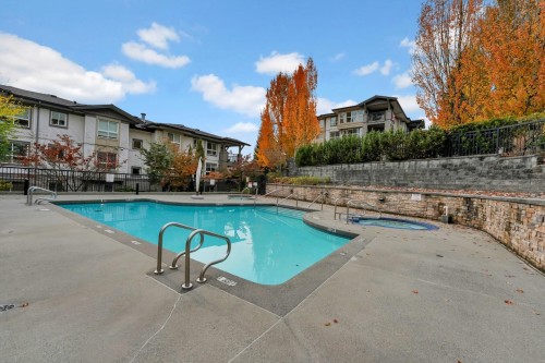 139-3105 Dayanee Springs Boulevard, Coquitlam, BC 