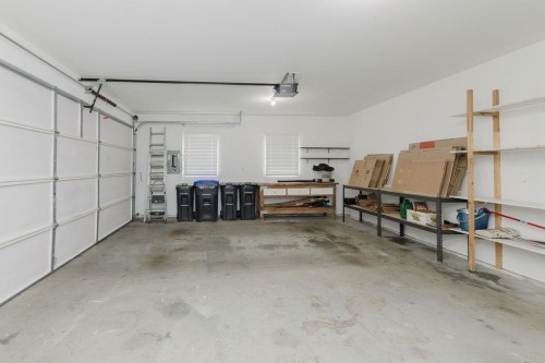 6307 Homestead Avenue, Sechelt, BC 