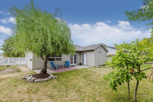 6307 Homestead Avenue, Sechelt, BC 