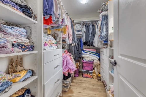 140-3105 Dayanee Springs Boulevard, Coquitlam, BC 