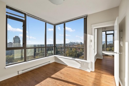 2502-7088 18Th Avenue, Burnaby, BC 