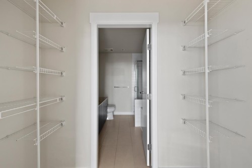 2502-7088 18Th Avenue, Burnaby, BC 