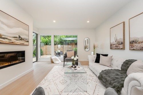 5853 Mayview Circle  Burnaby, BC V5E 4B7