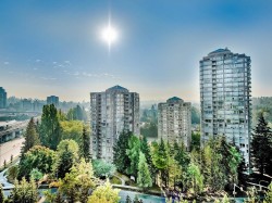 1307-9521 Cardston Court  Burnaby, BC V3N 4R8