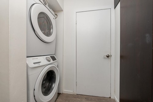 4377 Mountain Highway, North Vancouver, BC 