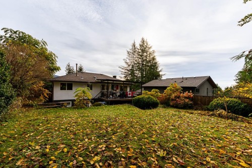 4377 Mountain Highway, North Vancouver, BC 