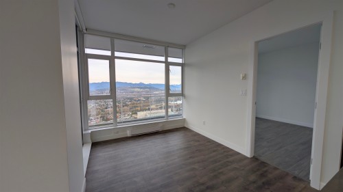 5008-4670 Assembly Way, Burnaby, BC 