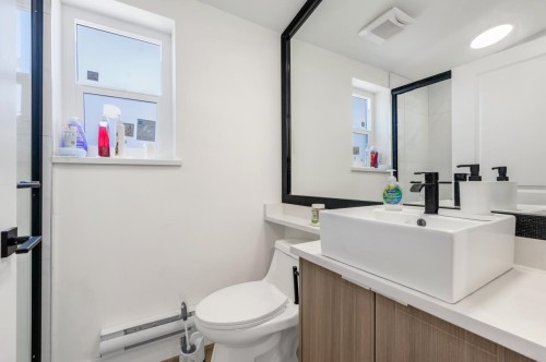 2798 43Rd Avenue E, Vancouver, BC 