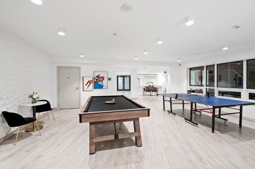 701-5766 Gilbert Road, Richmond, BC 