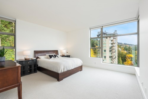 1101-3335 Cypress Place, West Vancouver, BC 