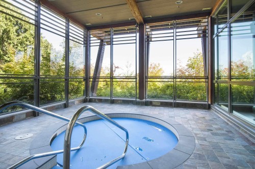 1101-3335 Cypress Place, West Vancouver, BC 