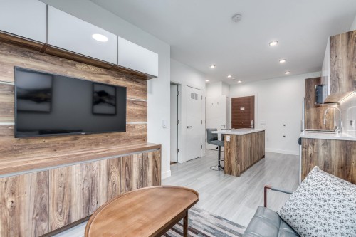 209-1168 Pendrell Street, Vancouver, BC 