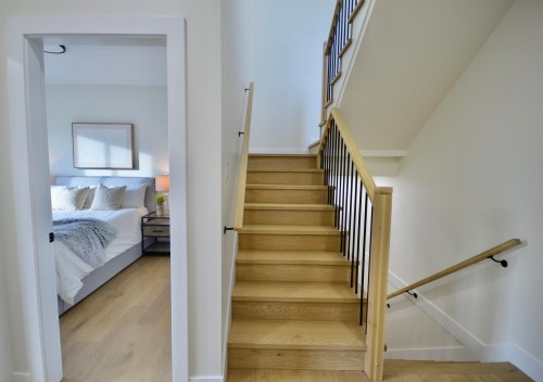 101-901 Edgar Avenue, Coquitlam, BC 