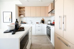 1806-4988 Bennett Street  Burnaby, BC V5H 0L1