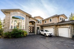 2982 Sunridge Court  Coquitlam, BC V3E 3M5