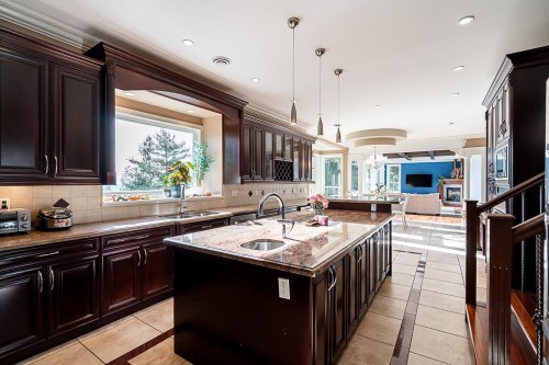 2982 Sunridge Court, Coquitlam, BC 