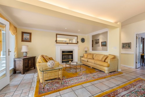 6260 Steveston Highway, Richmond, BC 