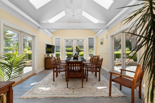 6260 Steveston Highway, Richmond, BC 