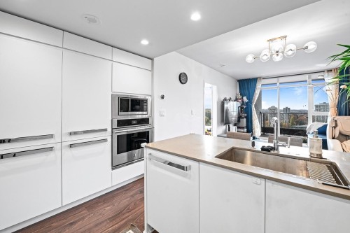 1209-450 Westview Street, Coquitlam, BC 