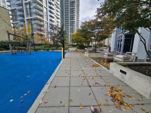 1006-2288 Alpha Avenue, Burnaby, BC 