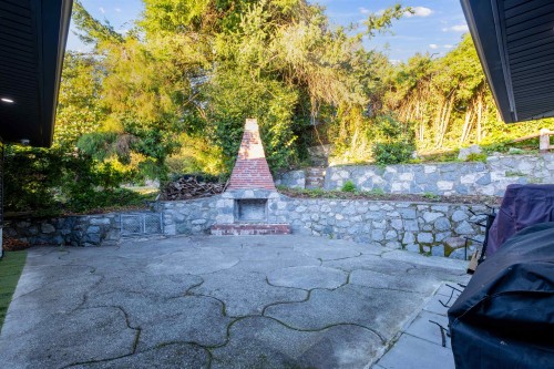 3812 Dalkeith Drive, North Vancouver, BC 