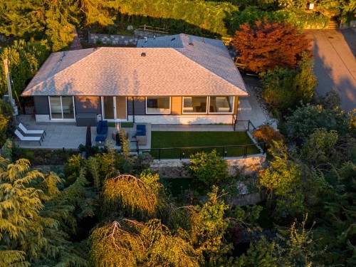 3812 Dalkeith Drive, North Vancouver, BC 