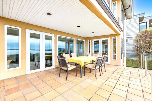 2328 Bellevue Avenue, West Vancouver, BC 