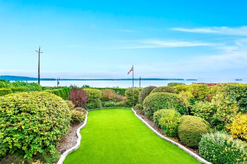 2328 Bellevue Avenue, West Vancouver, BC 