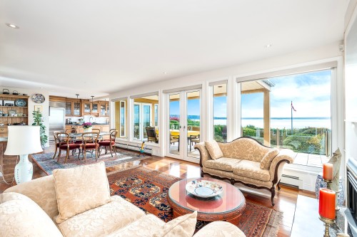 2328 Bellevue Avenue, West Vancouver, BC 