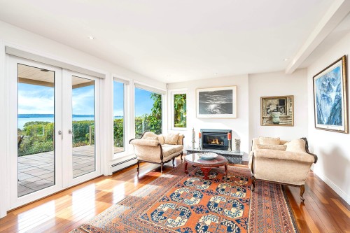 2328 Bellevue Avenue, West Vancouver, BC 