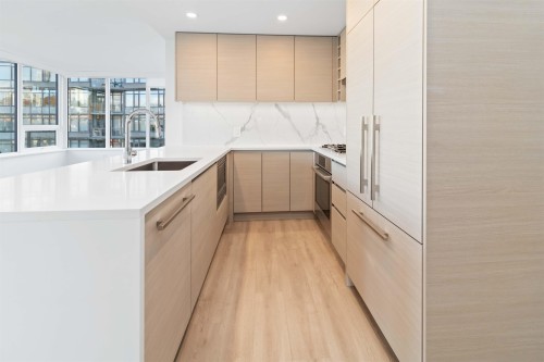 1307-823 Carnarvon Street, New Westminster, BC 