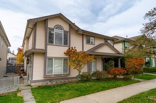 11483 240 Street, Maple Ridge, BC 