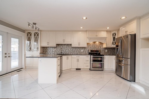 11483 240 Street, Maple Ridge, BC 